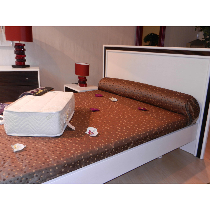 Lit Vienne teinte blanc et chocolat en 140