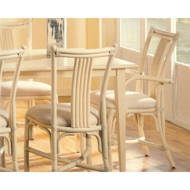 Chaise Montville